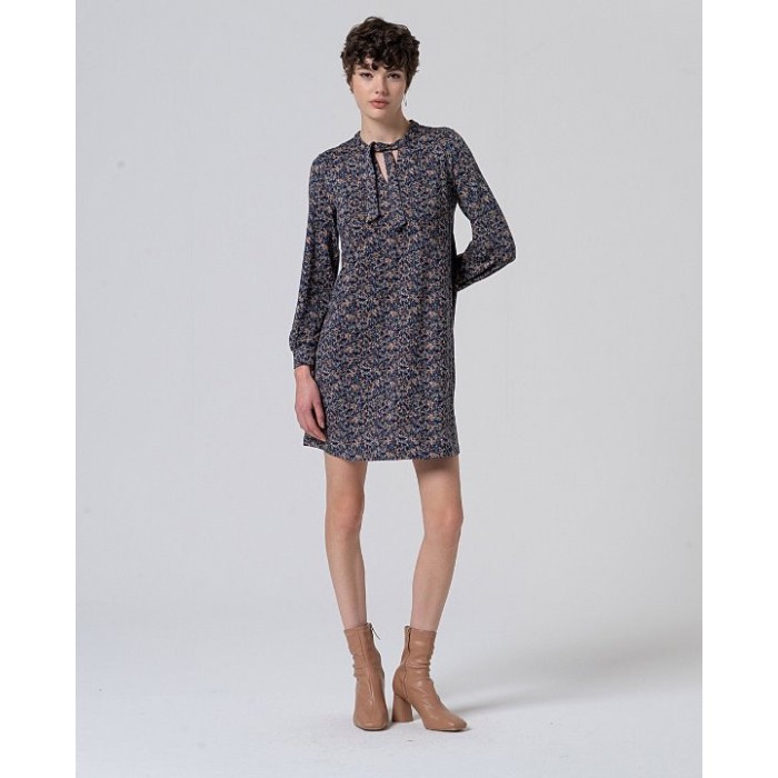 VESTIDO CORTO CON ESTAMPADO...