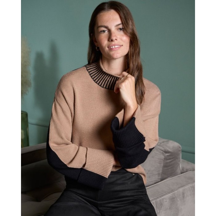 JERSEY DE CUELLO ALTO CON...