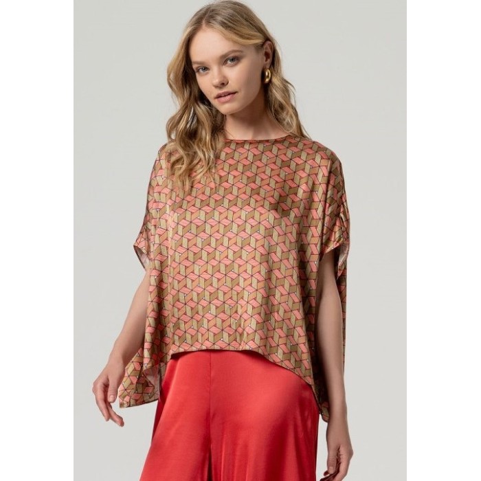 BLUSA ESTILO CAPA MULTICOLOR