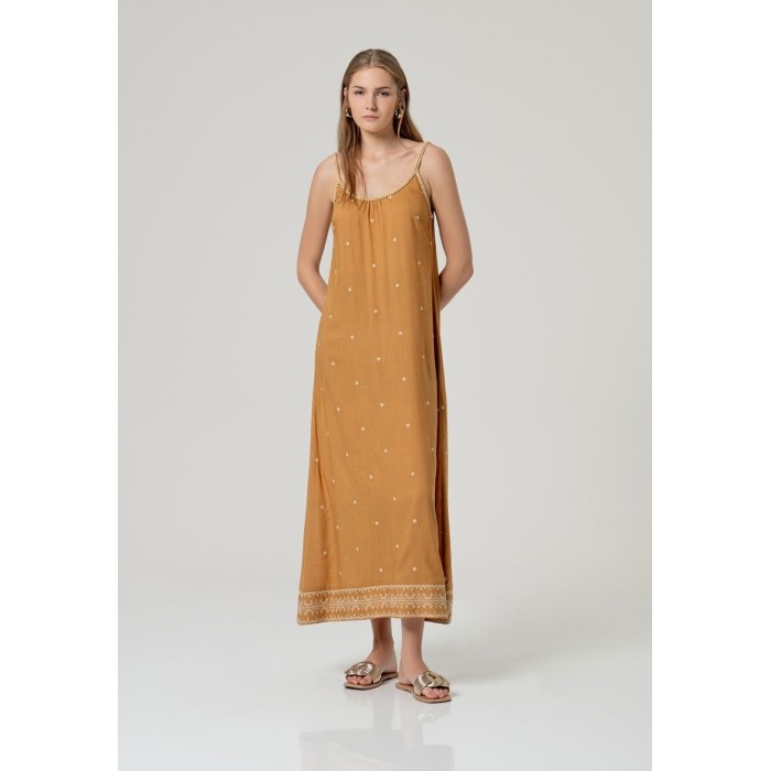 VESTIDO LARGO DE TIRANTES...