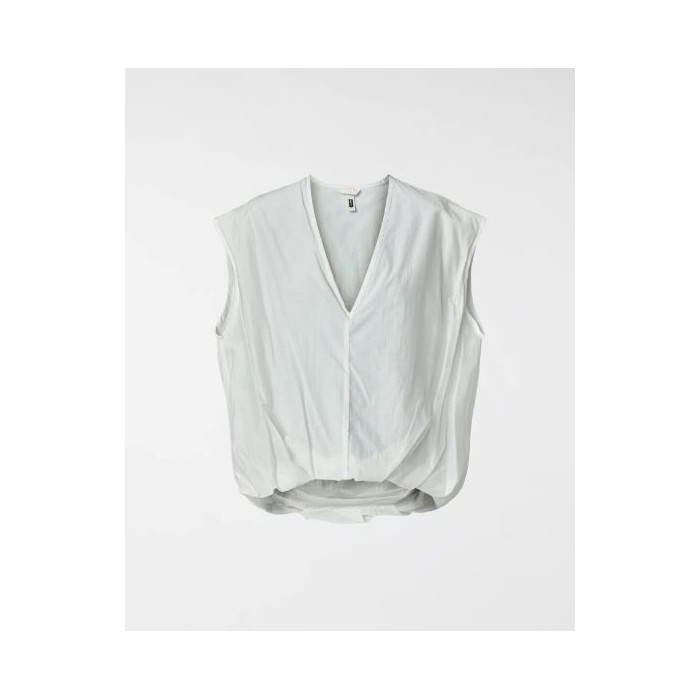 BLUSA GLOBO DE MUSELINA SIN...