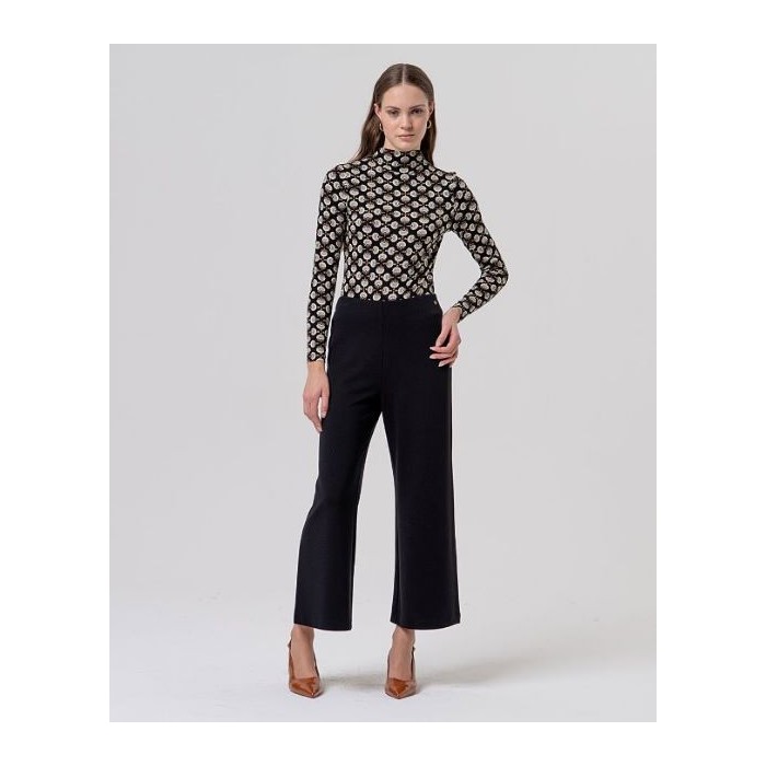 PANTALÓN ANCHO TOBILLERO NEGRO