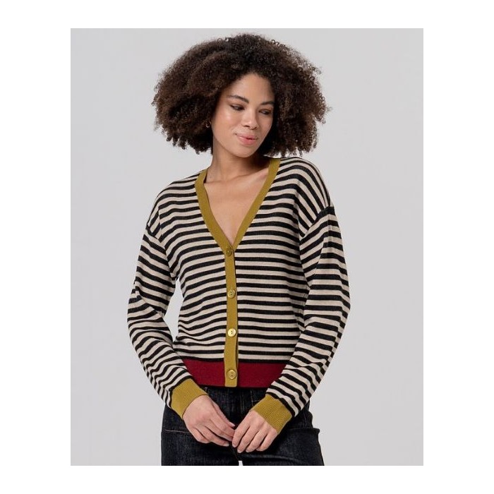 CHAQUETA DE CUELLO PICO DE...