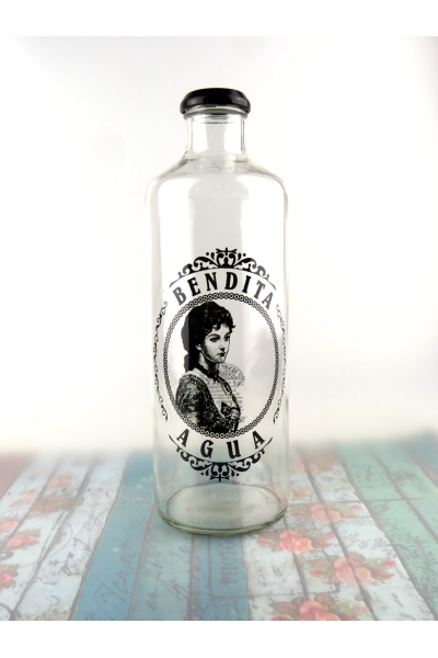 botella vintage bendita agua  - cascanueces
